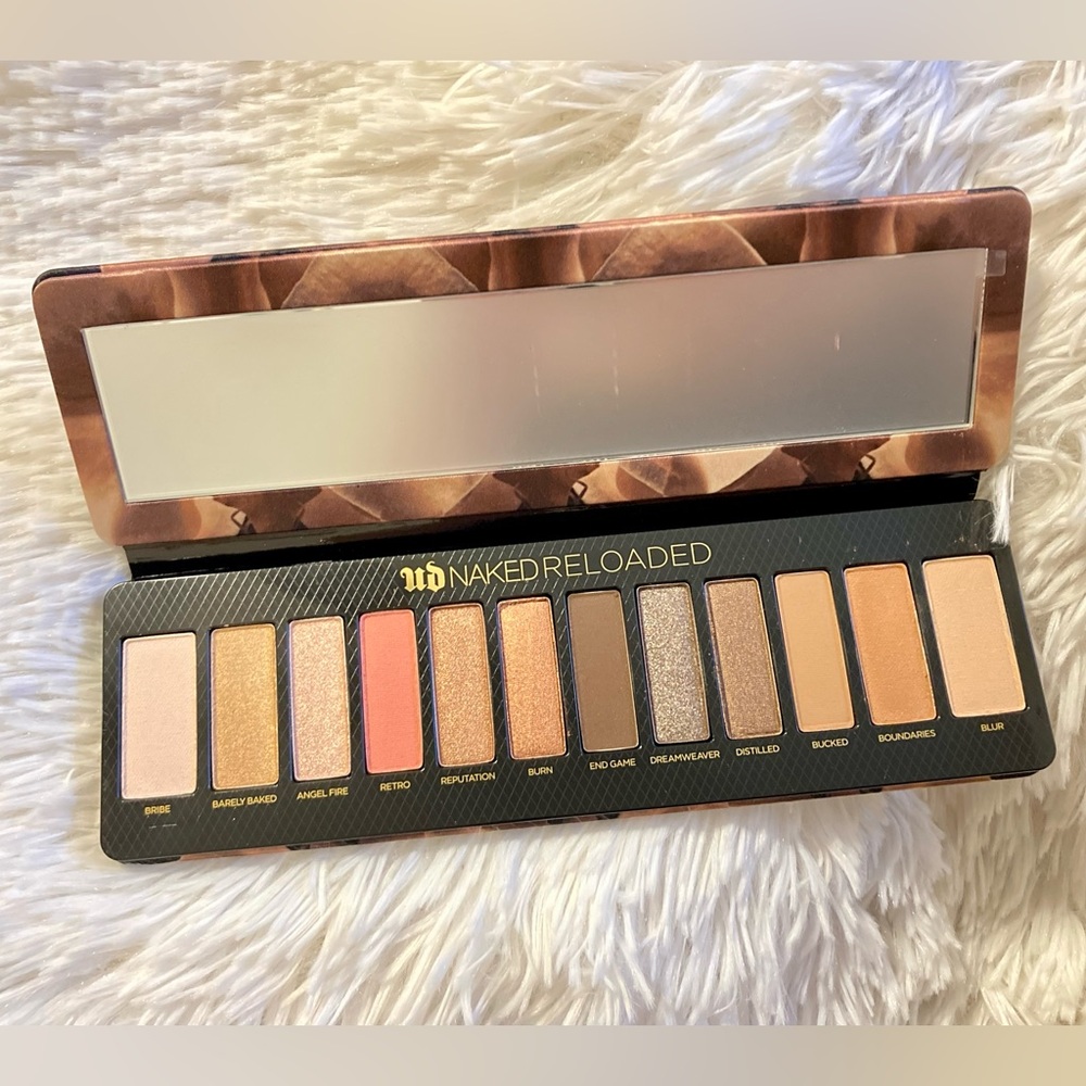 Urban Decay - Eyeshadow Palette - Picture 4 of 9